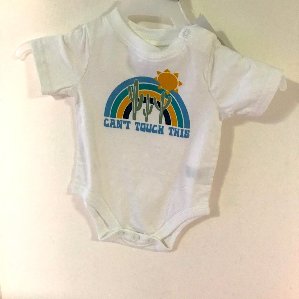 Garanimals Onsies 0-3 months NWT Can’t Touch This on the front BE